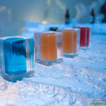 Verres en glace au bar Ice Hotel de Kiruna