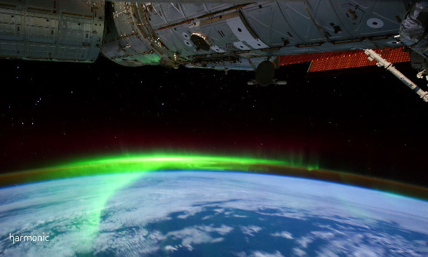 VIDEO - Des aurores polaires filmées depuis l'espace à bord de l'ISS (timelapse)